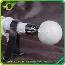 D0166 Elegant white wooden curtain rods